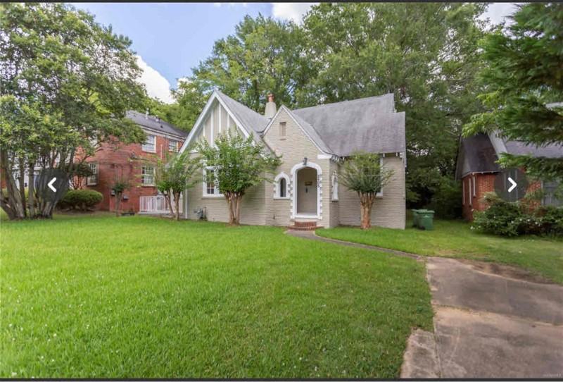 2405 College St - Photo 2 of 38