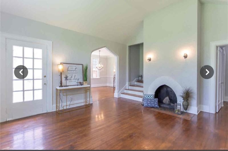 2405 College St - Photo 7 of 38