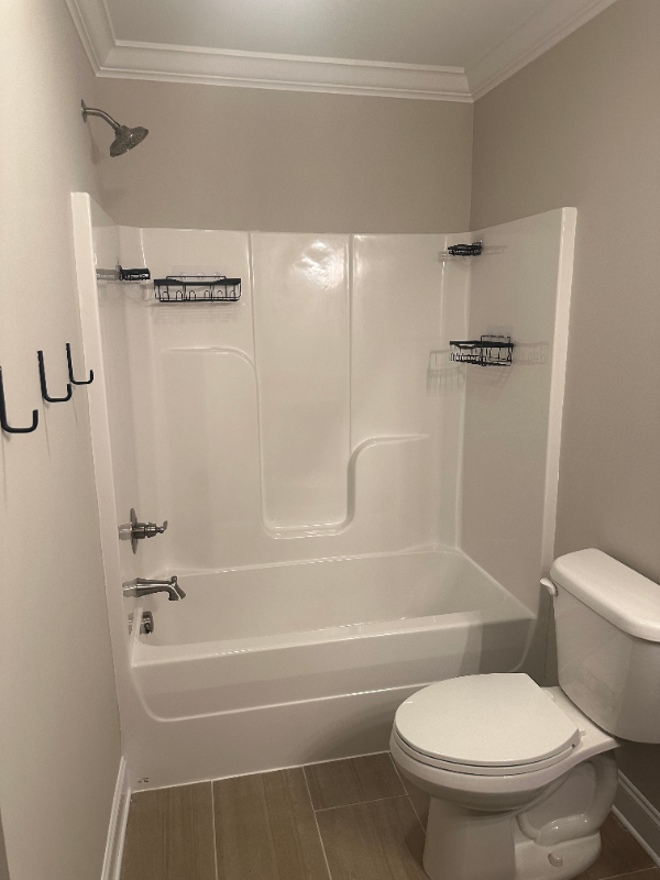 528 Bellingham Dr Ne - Photo 7 of 16