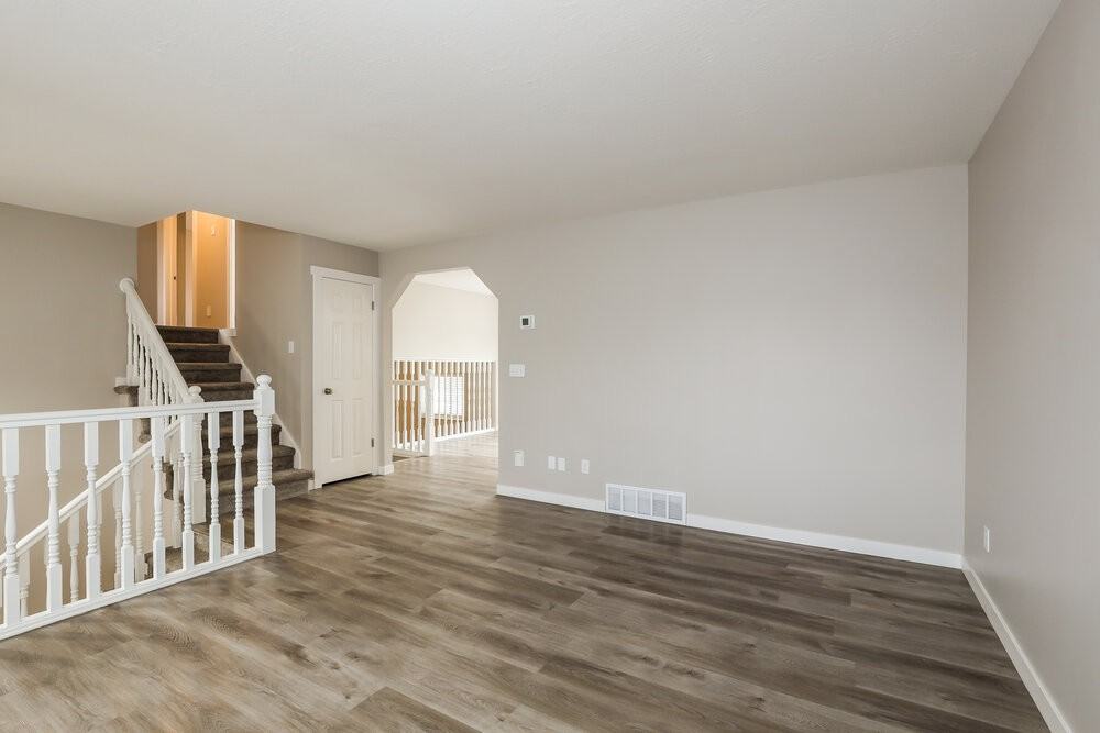 149 Nw - Photo 6 of 18