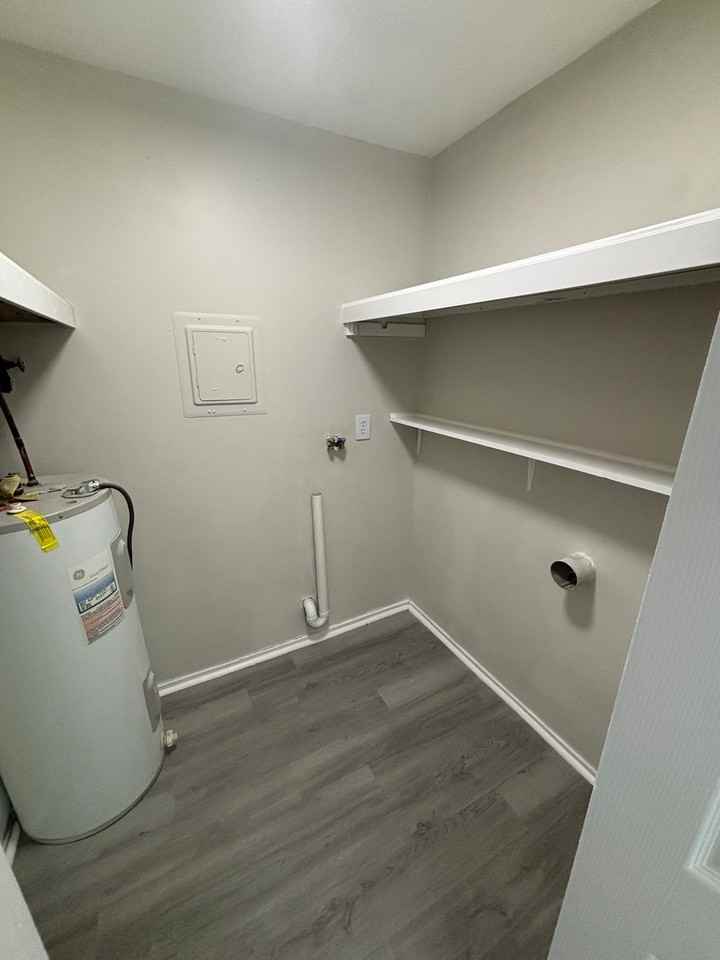 2-4 N Liberty Ave #8 - Photo 6 of 9