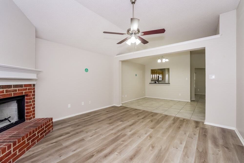 5905 Aloe Ct - Photo 5 of 16