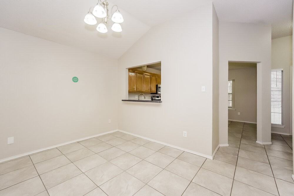 5905 Aloe Ct - Photo 7 of 16