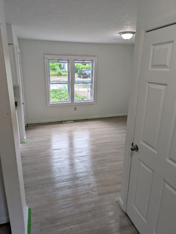 9338 Mount Auburn Ave #5 - Photo 5 of 18