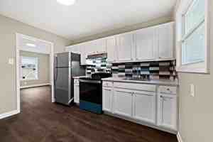 featured image of 3410 Elizabeth St Nw #2