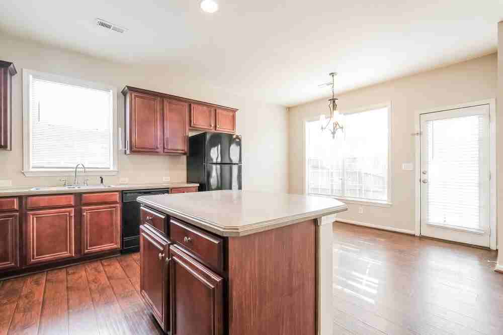 4616 Burnt Fork Cir - Photo 7 of 17