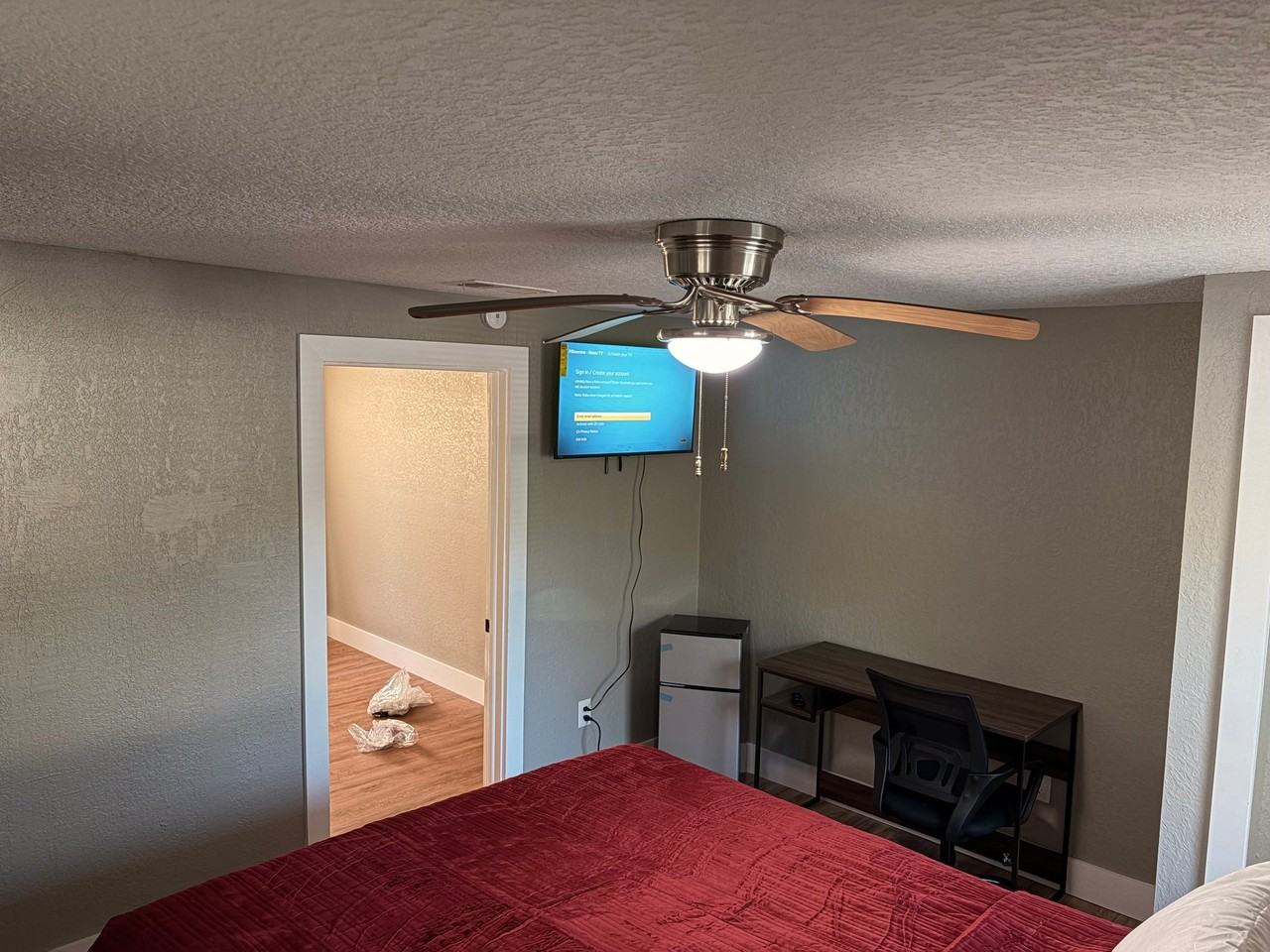 2150 Morehouse Rd - Photo 3 of 4