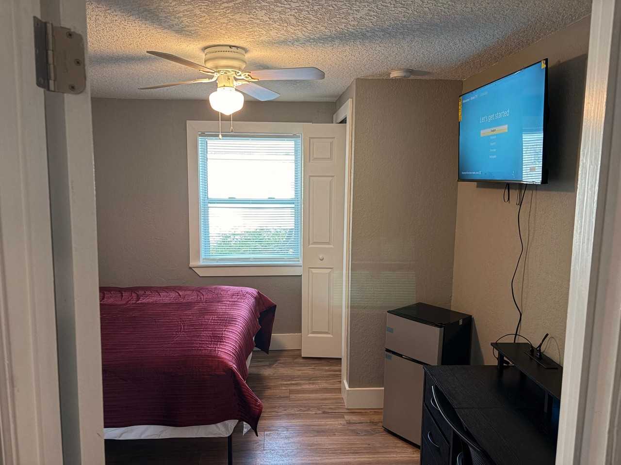 2150 Morehouse Rd - Photo 5 of 7