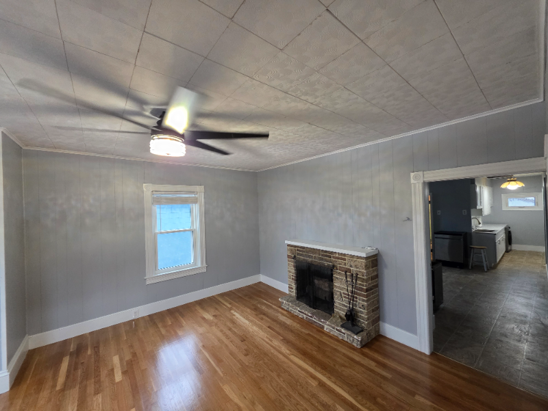 11 Shamrock St #1 - Photo 2 of 11