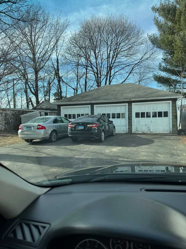 18 Derby St #3 - Photo 3 of 10