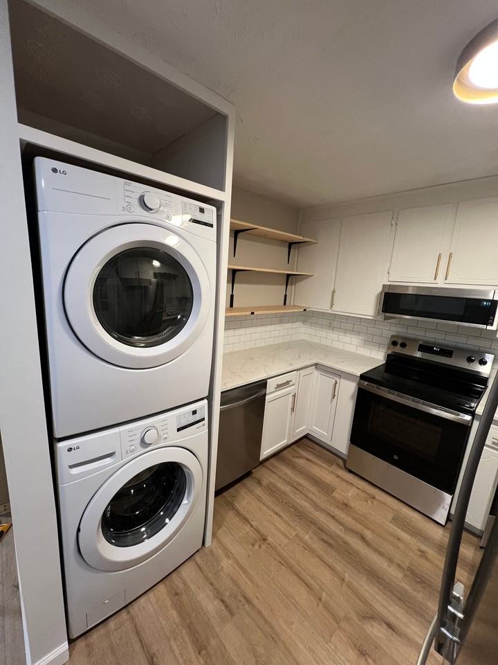 5318 Howery Rd #2 - Photo 6 of 15