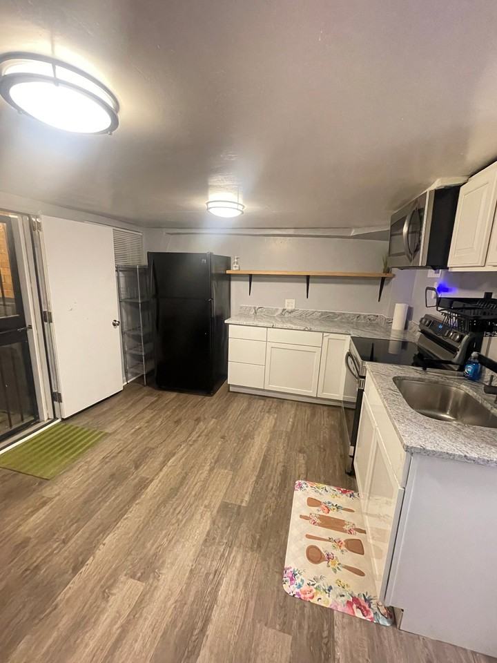 204 34th St Ne - Photo 4 of 15