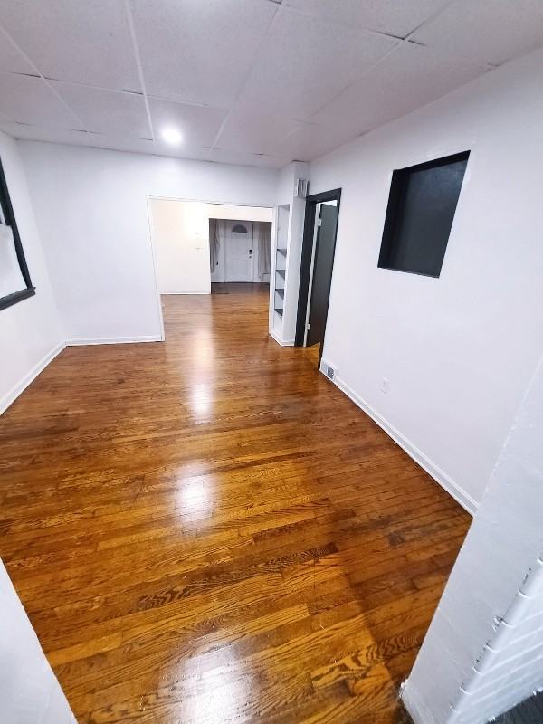 636 W 17th St #1 - Photo 5 of 16