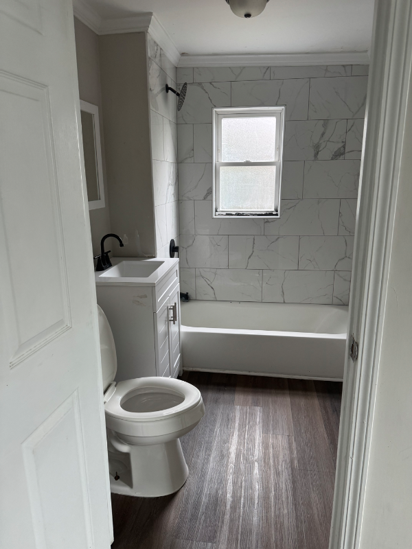 57 Corban Ave Sw #C - Photo 3 of 3