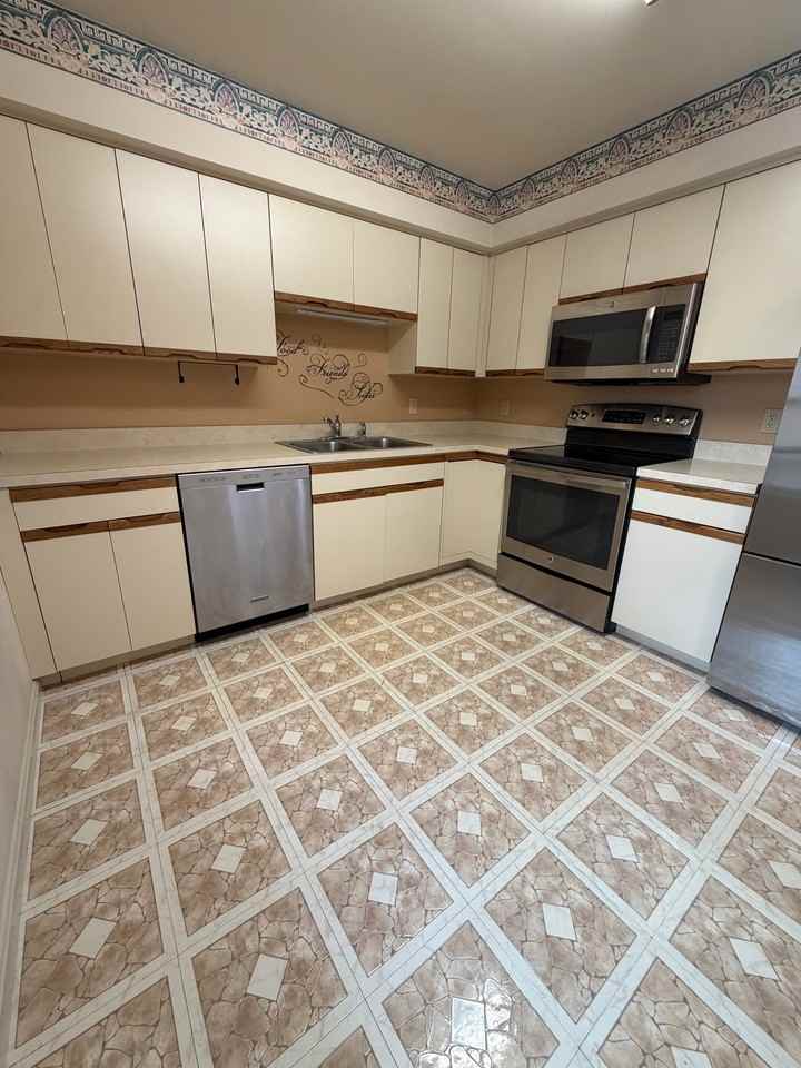 154 Valley Greene Cir - Photo 6 of 30