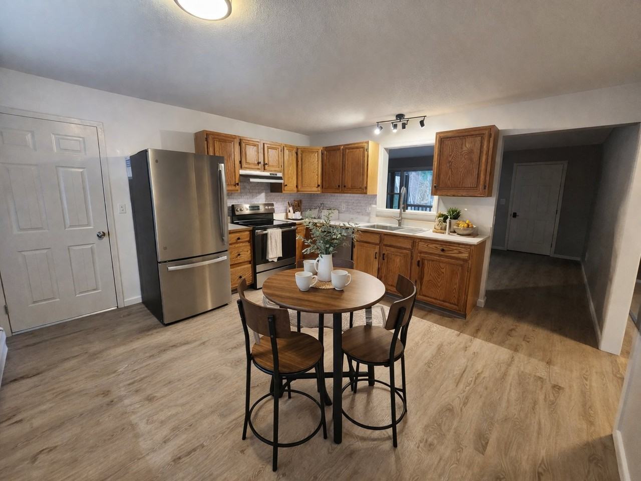 205 Forest Dr #3 - Photo 2 of 23