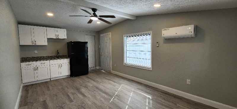 5411 Spaatz Ave - Photo 6 of 15