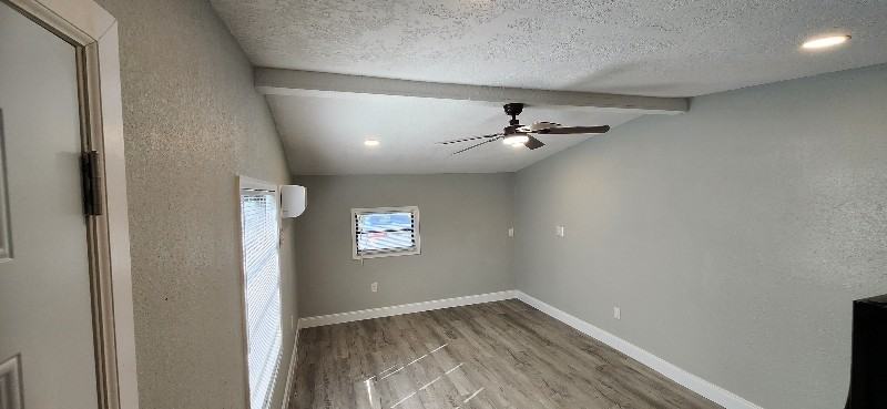 5411 Spaatz Ave - Photo 7 of 15