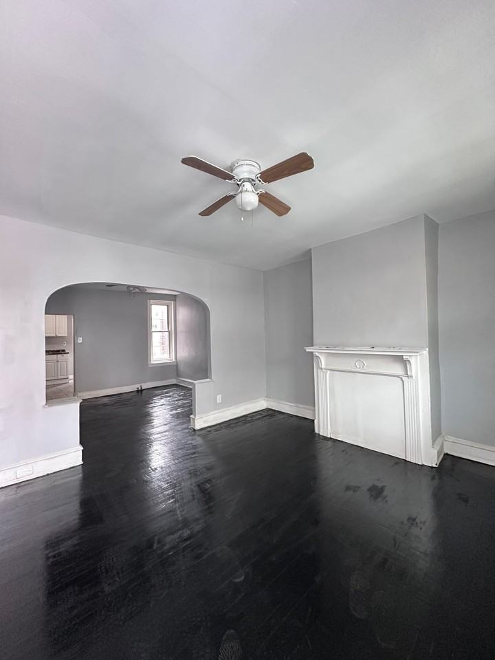 6158 Wheeler St - Photo 2 of 7