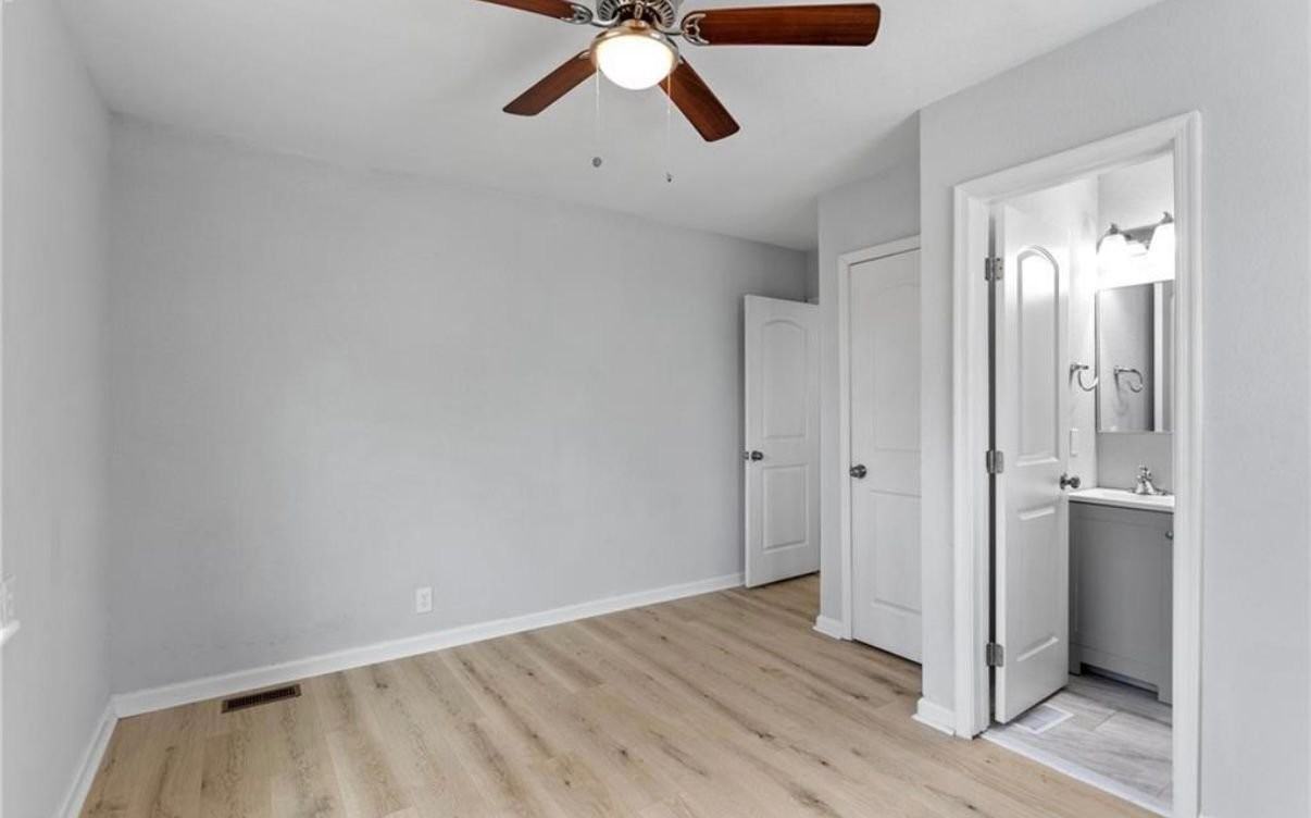 307 Beechwood Ave - Photo 5 of 15