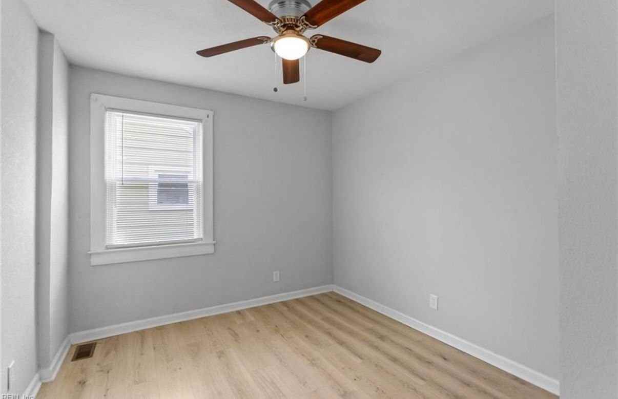 307 Beechwood Ave - Photo 7 of 15