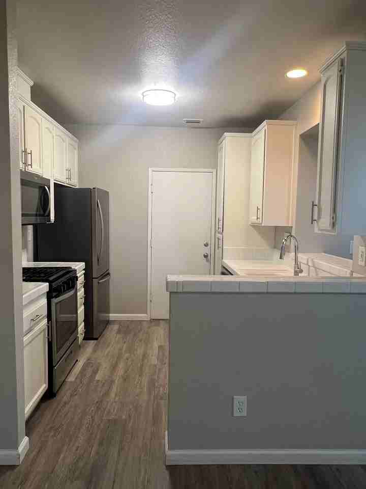 267 Tamarisk Cir - Photo 6 of 15