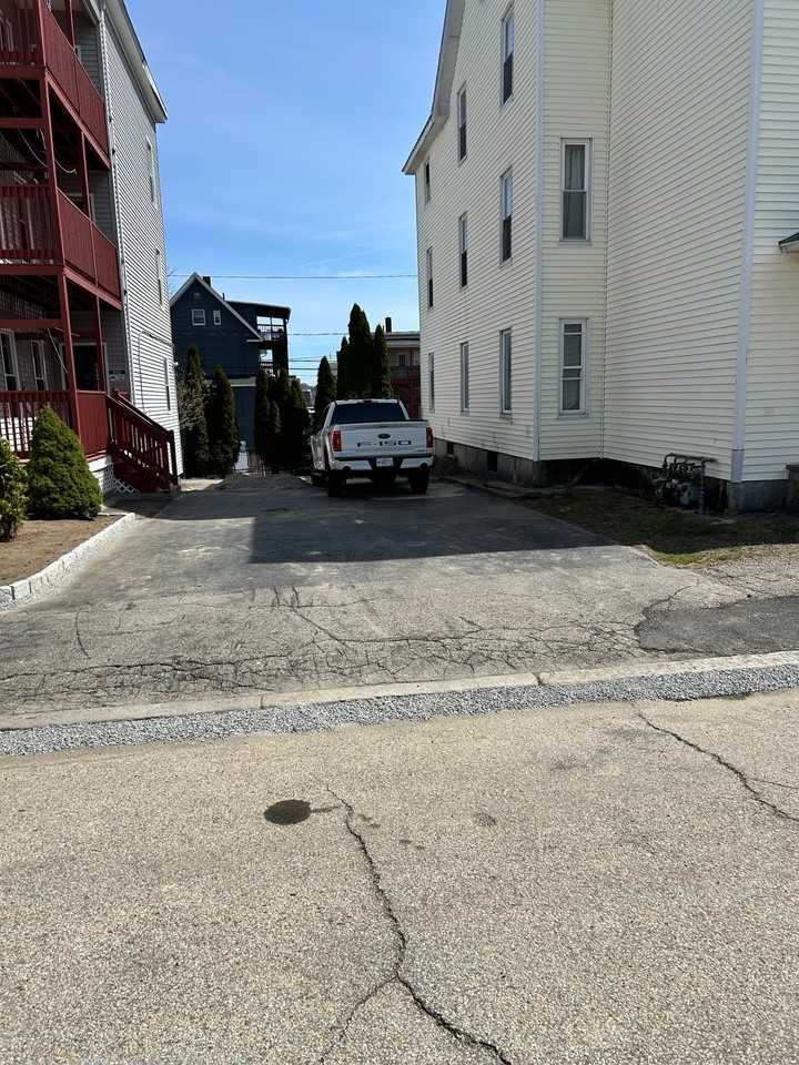 201 Cartier St #1 - Photo 4 of 21