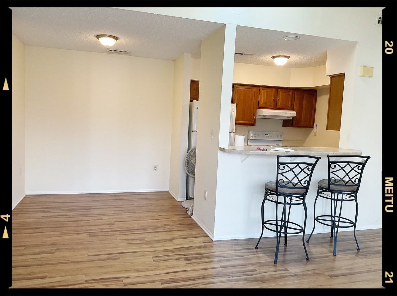 2110 Aspen Dr - Photo 2 of 12