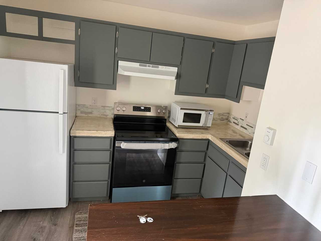113 Loretta Ct #2 - Photo 4 of 6