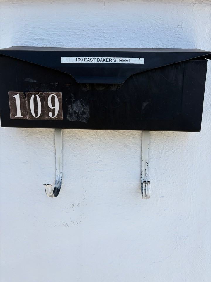 109 E Baker St #109