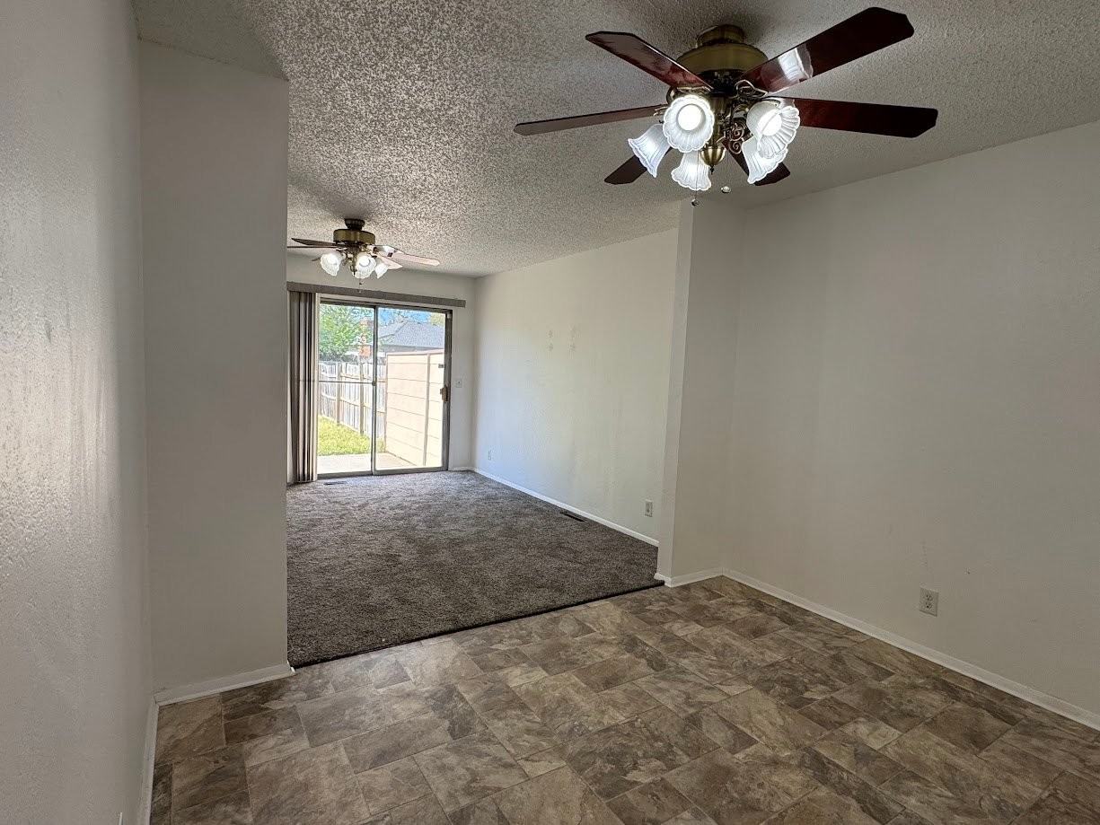 9321 W 16th St N #9321 - Photo 3 of 20