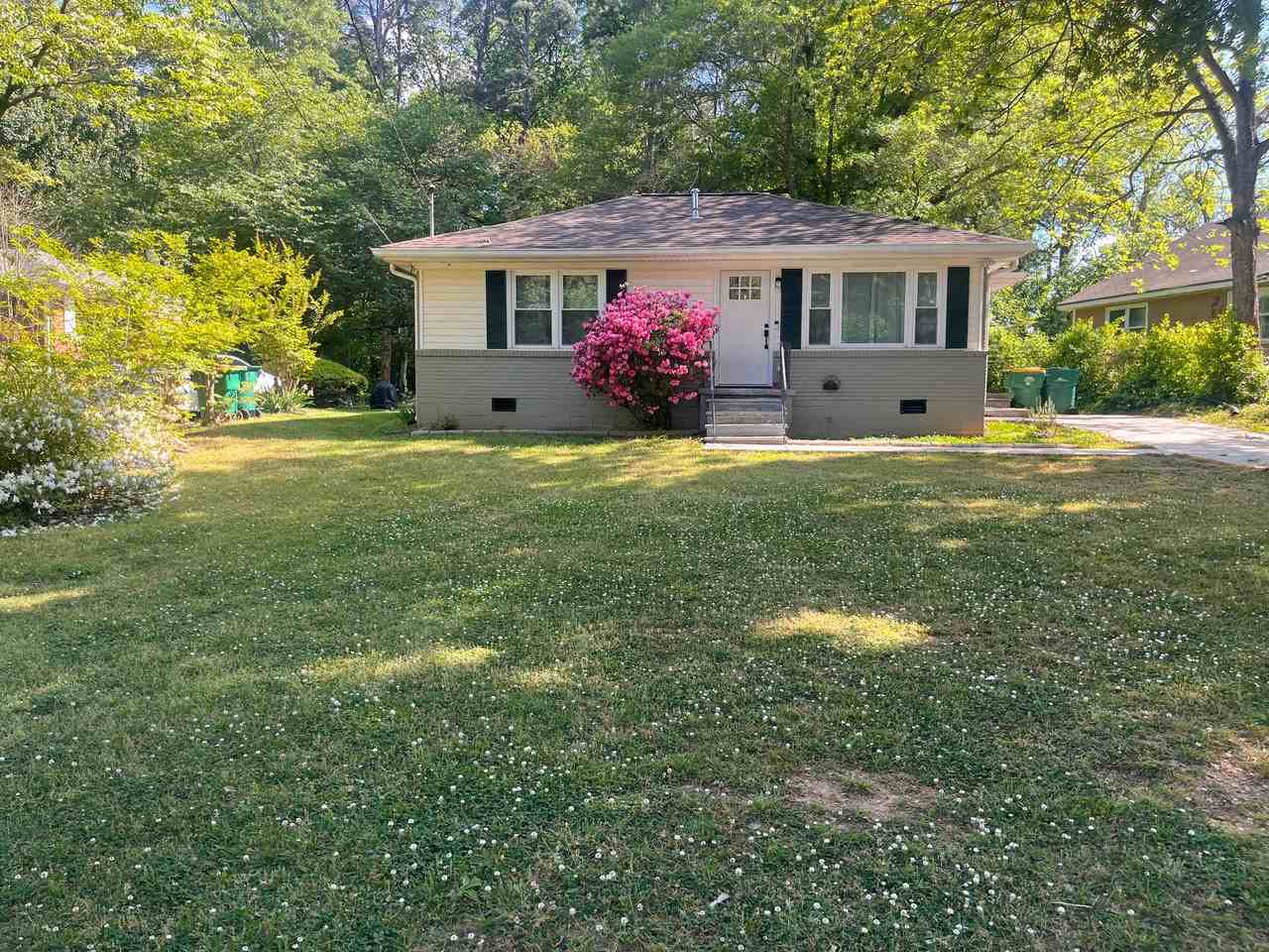 1117 Delores Way - Photo 3 of 19