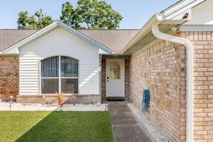 9520 Brentwood Blvd - Photo 1 of 1