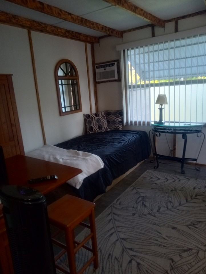 2 Nw 48th St #002 - Photo 7 of 11