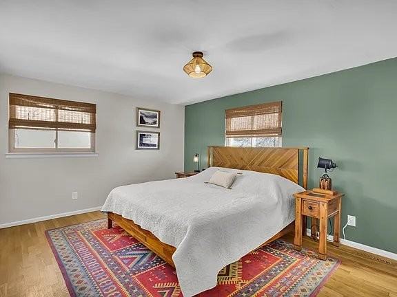 1319 S Lincoln St #1 - Photo 7 of 20