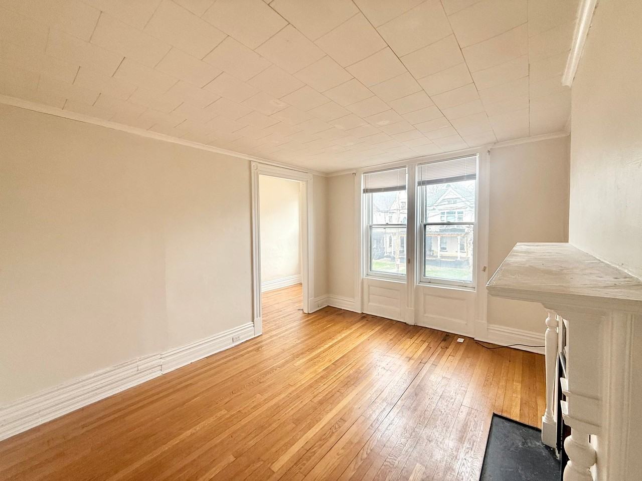 149 2nd Ave #2 - Photo 5 of 10