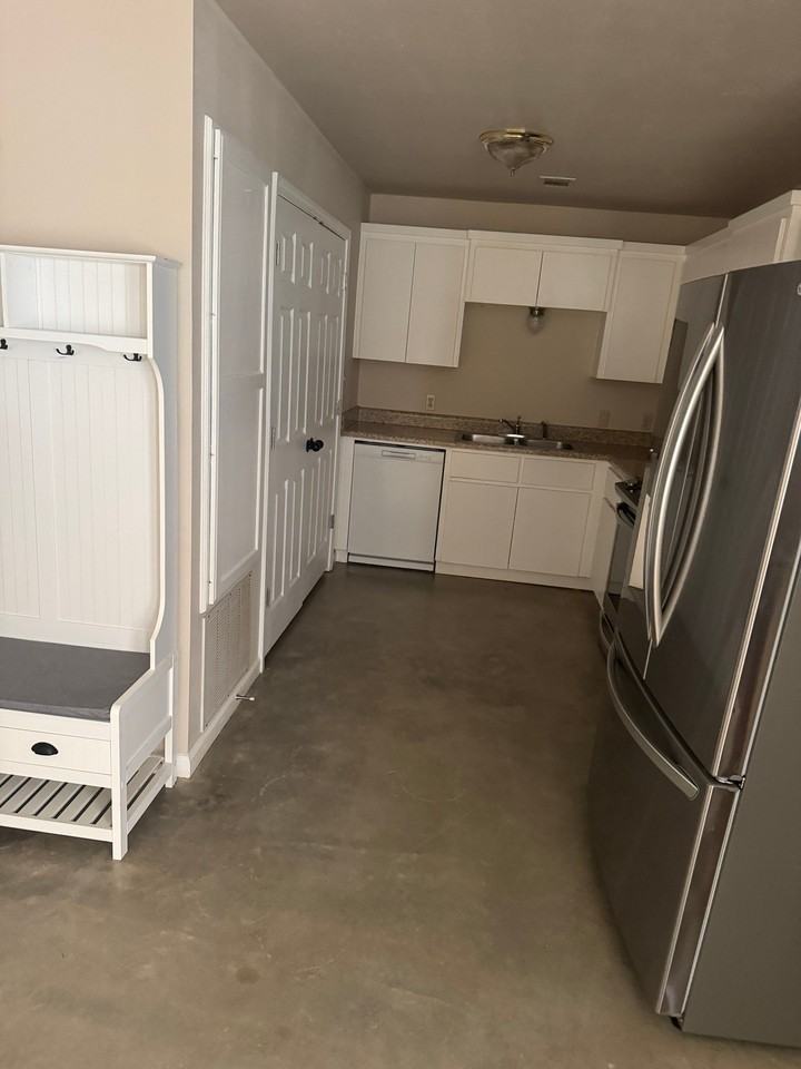 4506 Maddox Rd #6 - Photo 5 of 13