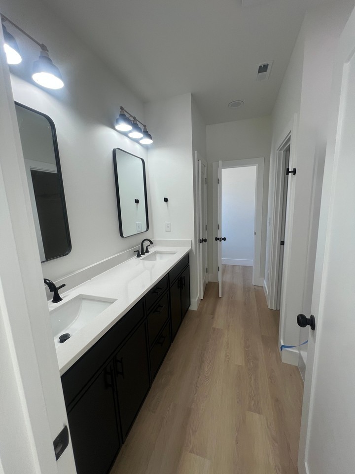 1809 Liberia St - Photo 4 of 14