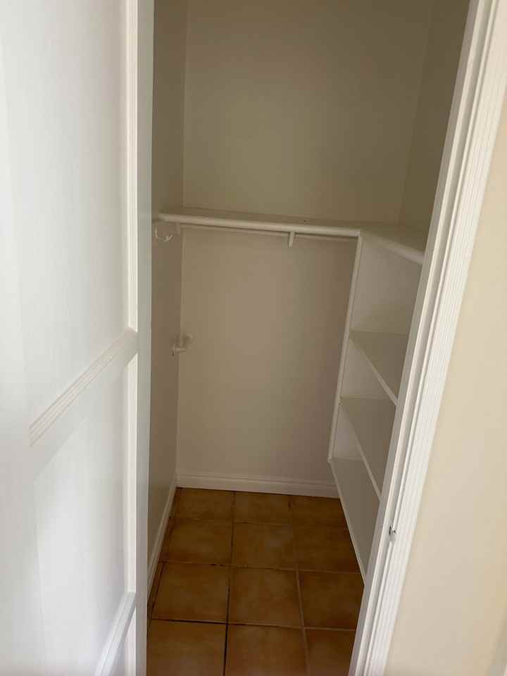 109 8th St #A - Photo 7 of 12