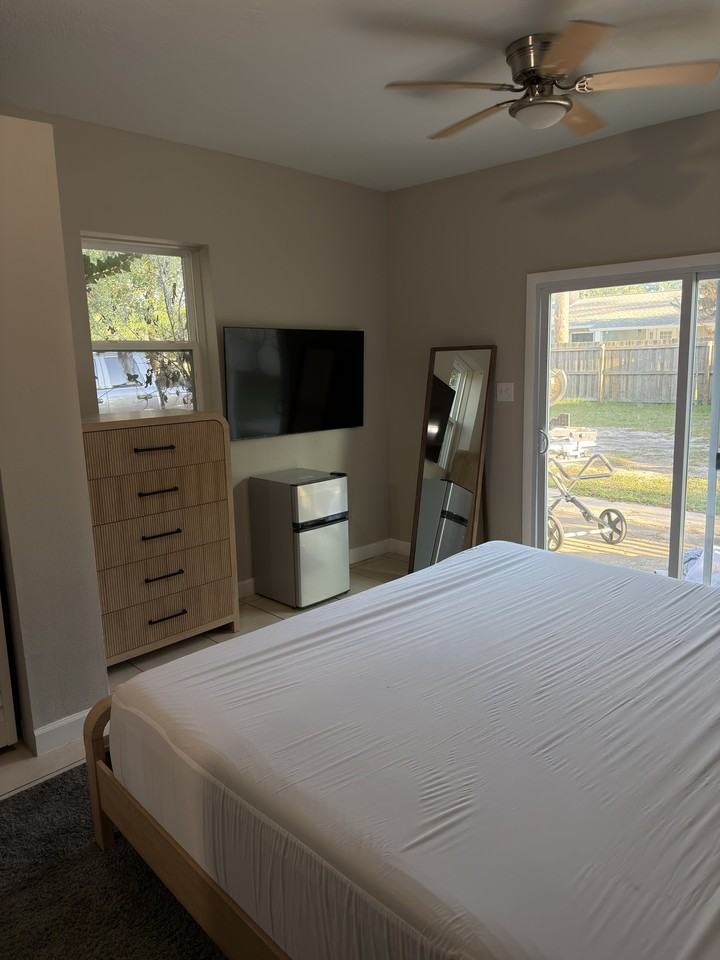 1024 Ashworth Cv - Photo 3 of 5