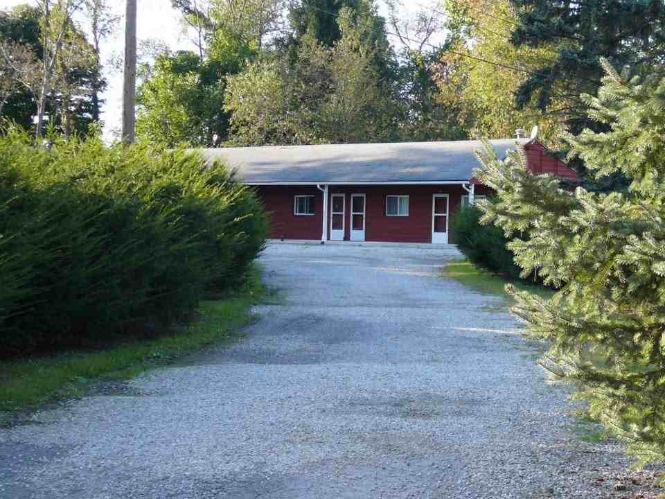 4826 W Old Lincoln Way #1