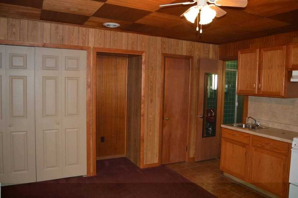 4826 W Old Lincoln Way #1 - Photo 2 of 10