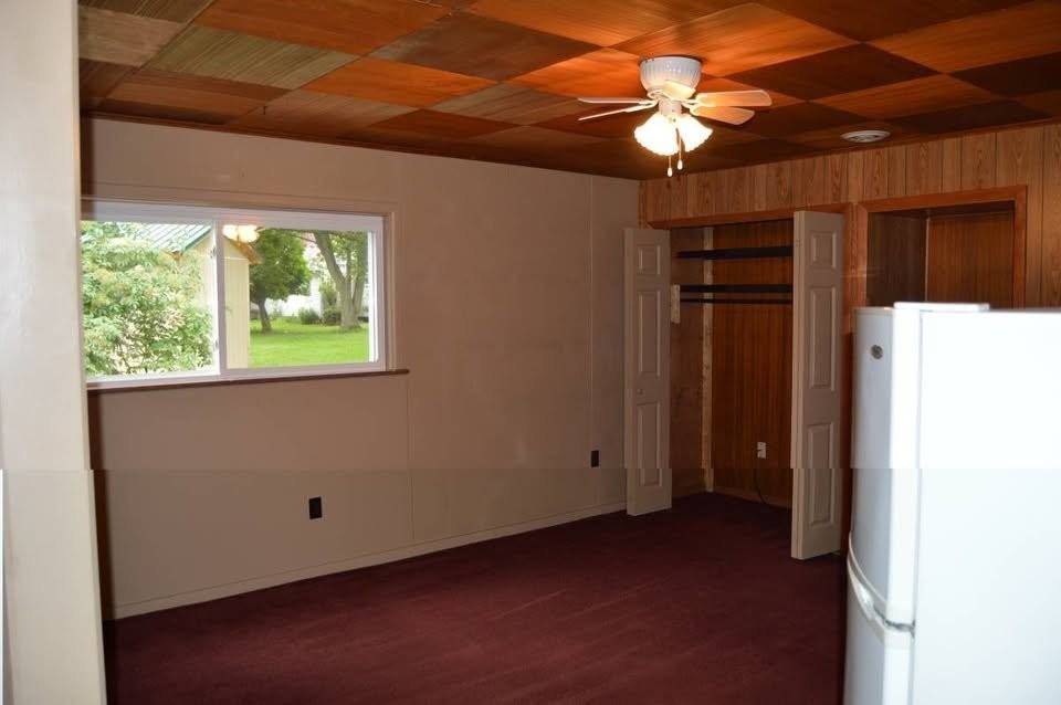 4826 W Old Lincoln Way #1 - Photo 3 of 10