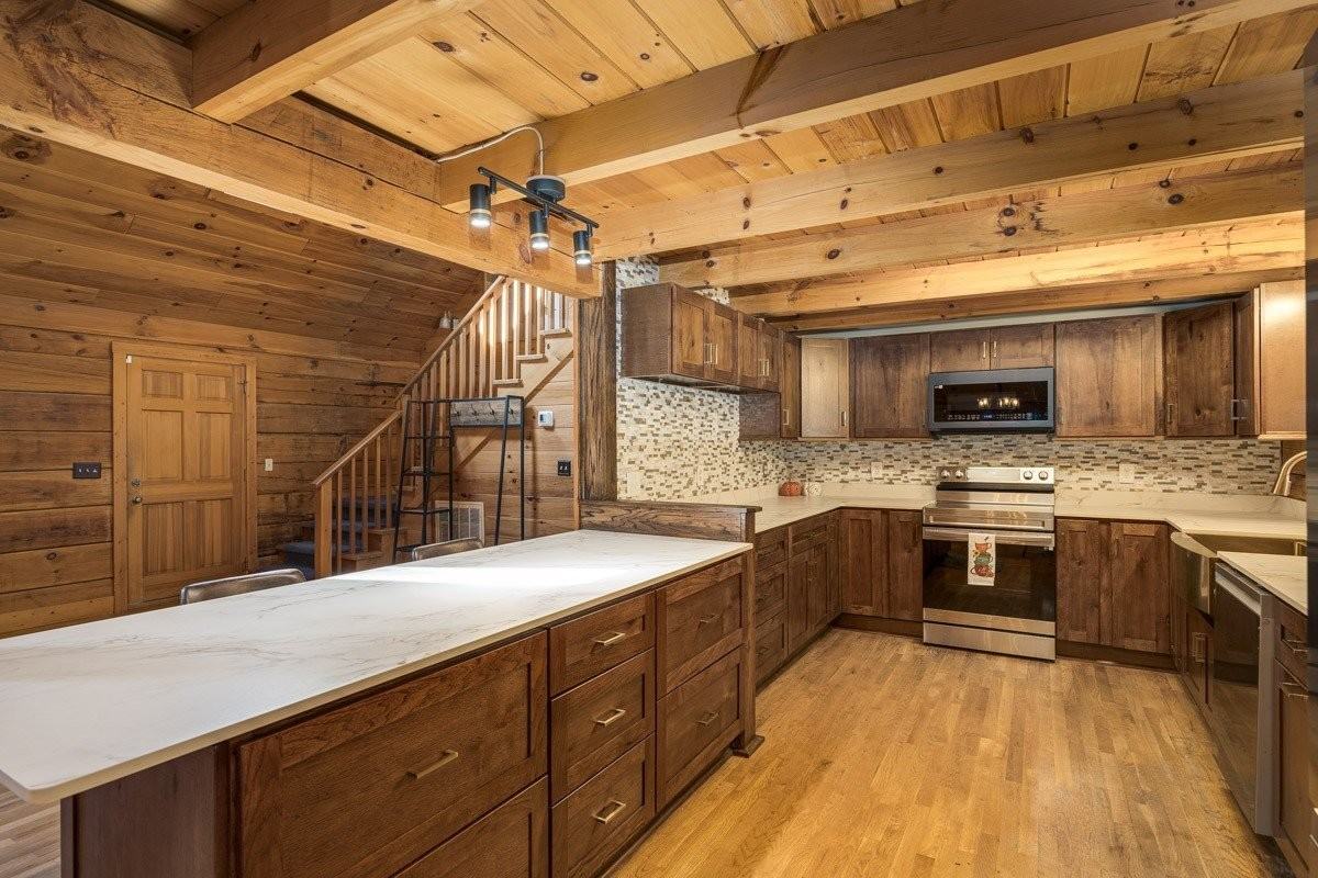 1762 Burke Hollow Rd - Photo 7 of 20