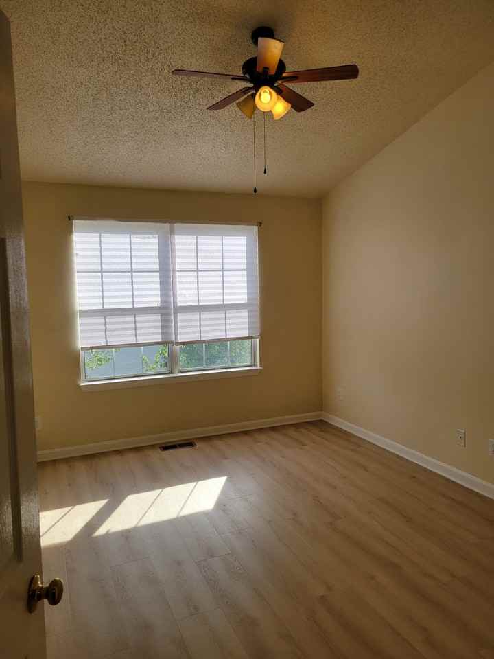 2681 Mcguffeys Ct #379 - Photo 6 of 14