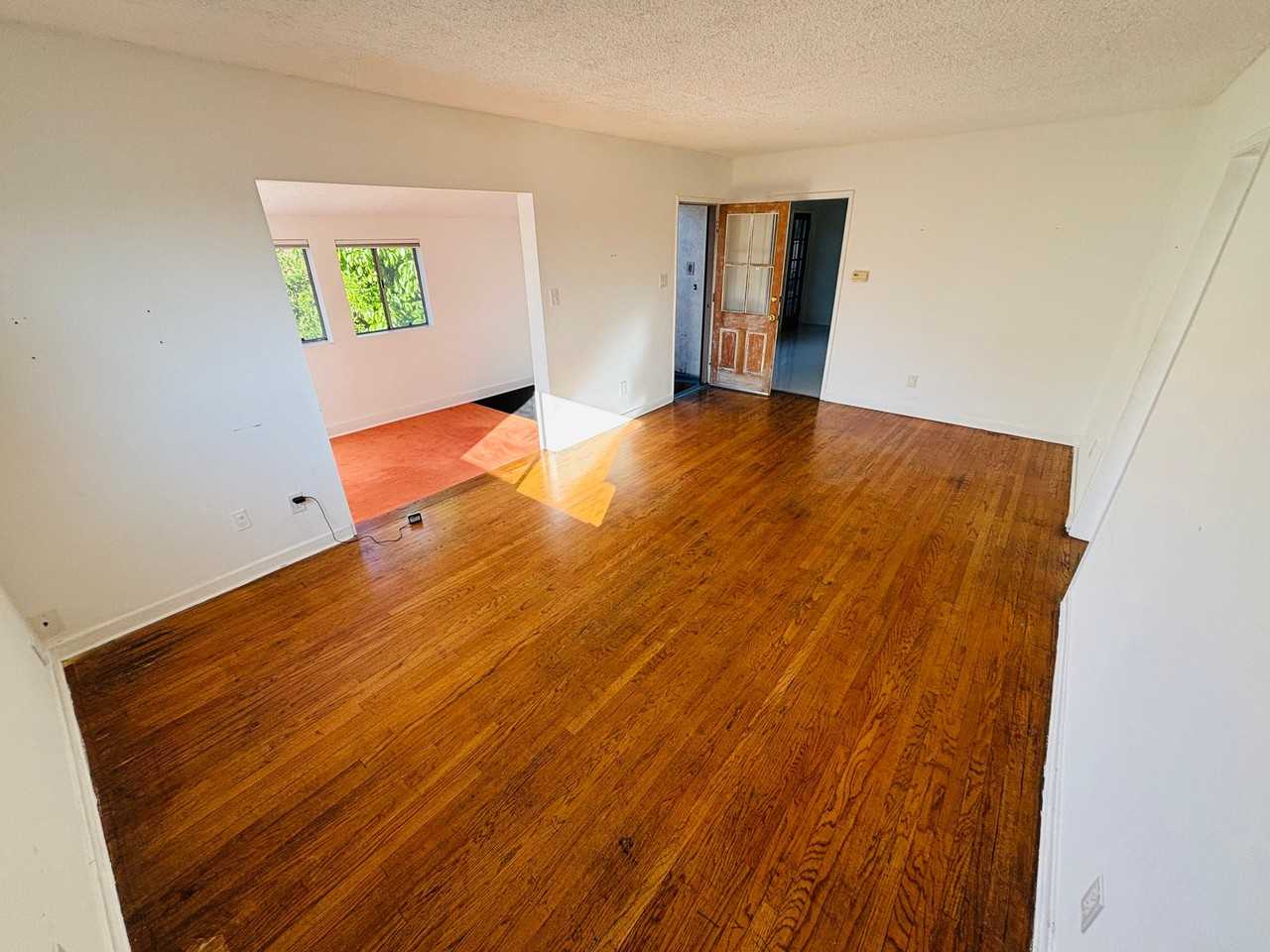 2228 Berkeley Ave #2STORY - Photo 5 of 21