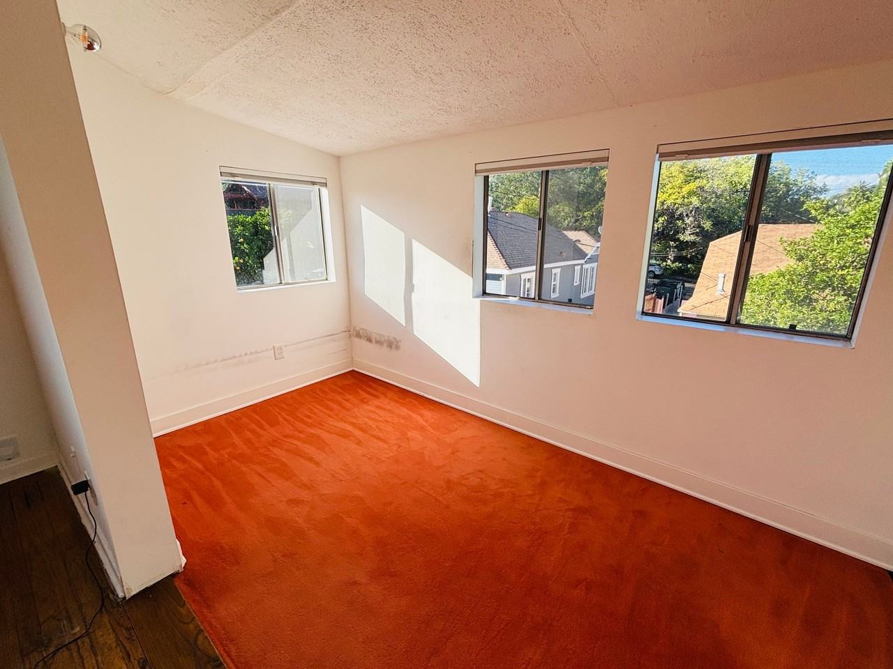 2228 Berkeley Ave #2STORY - Photo 6 of 21