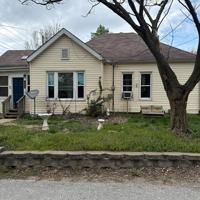 featured image of 1629 S Rodgers Ave