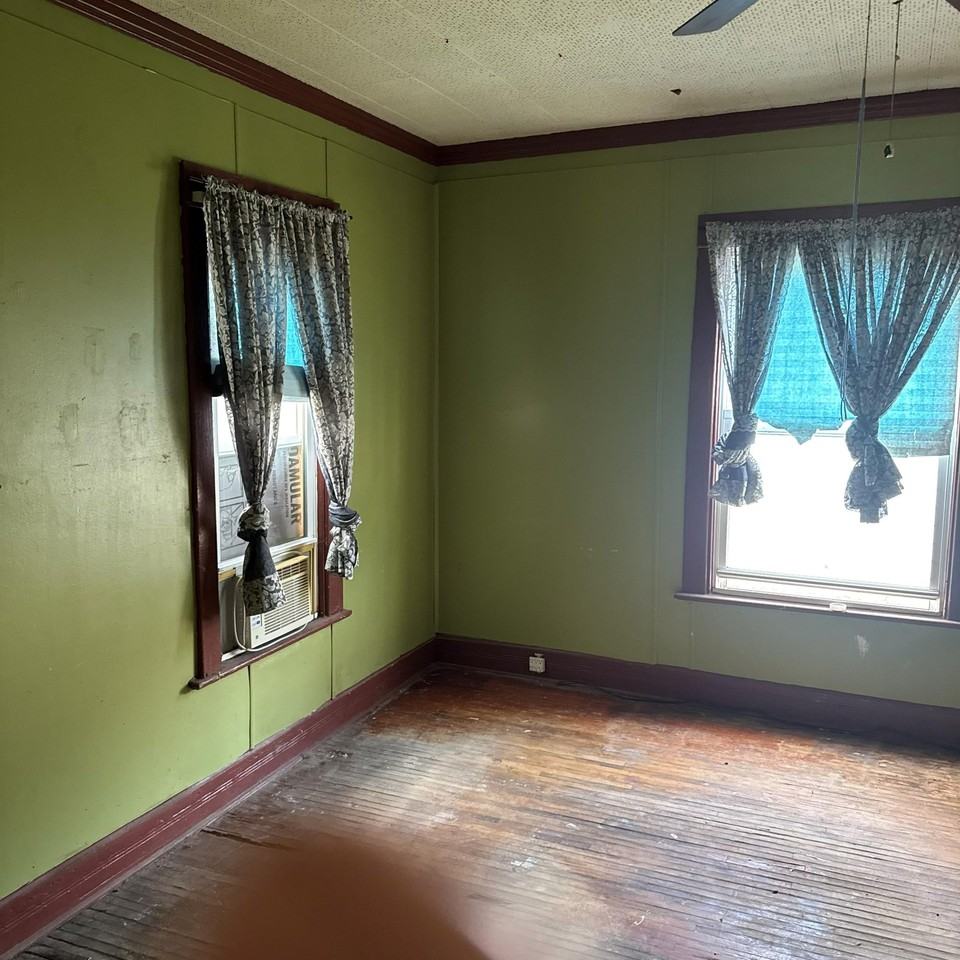 1629 S Rodgers Ave - Photo 6 of 19