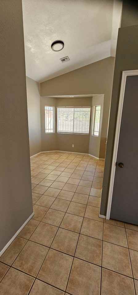 3604 W Avenida Del Mar - Photo 6 of 7